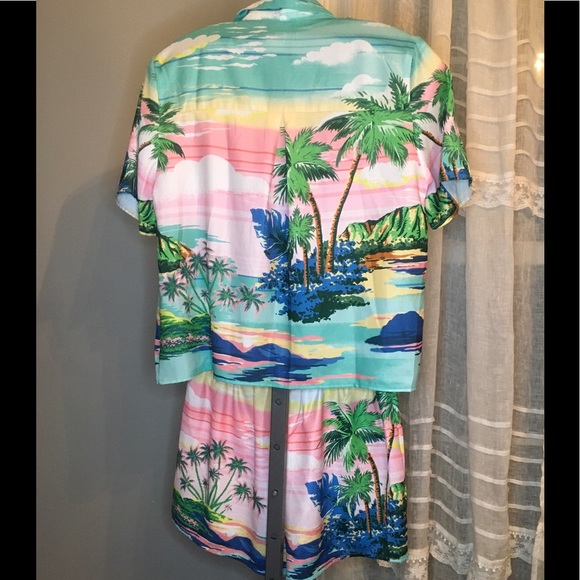 NWT Flying Tomato Hawaiian Shirt - Picture 4 of 6